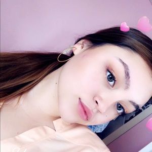 Meet your Posher, Sky